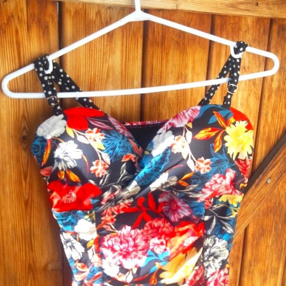 George floral print 1 pc swimsuit - Picture 2 of 7